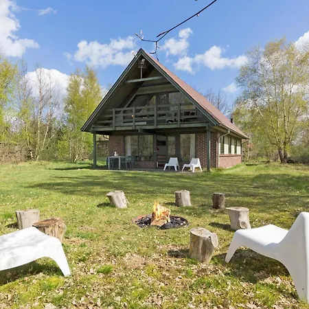 Schönes Haus Mit 3 Schlafzimmern In